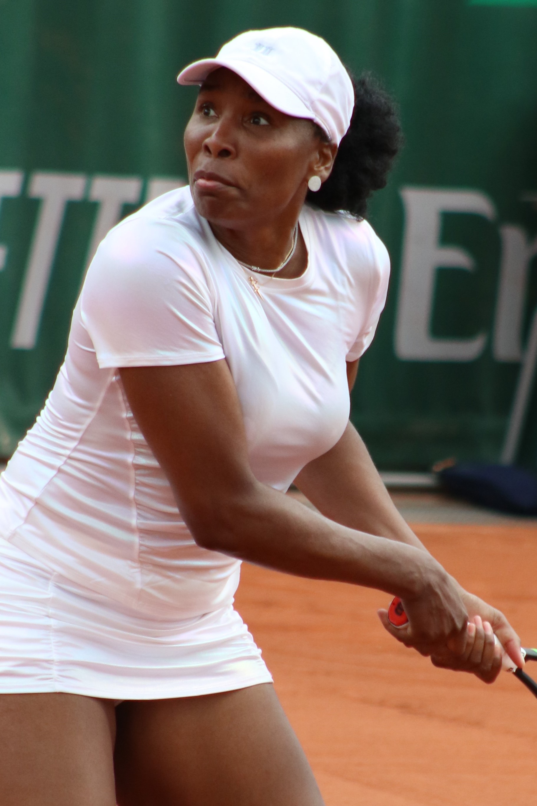 When Did Venus Williams Win the Glamour Award? Full Details of Her Recognition