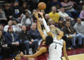 Latest Jarrett Allen Prop Odds and Betting Predictions for Upcoming Games