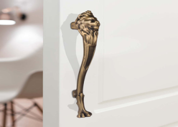 Premium Peacock Shape Door Handles in Brass | Custom Door Pulls