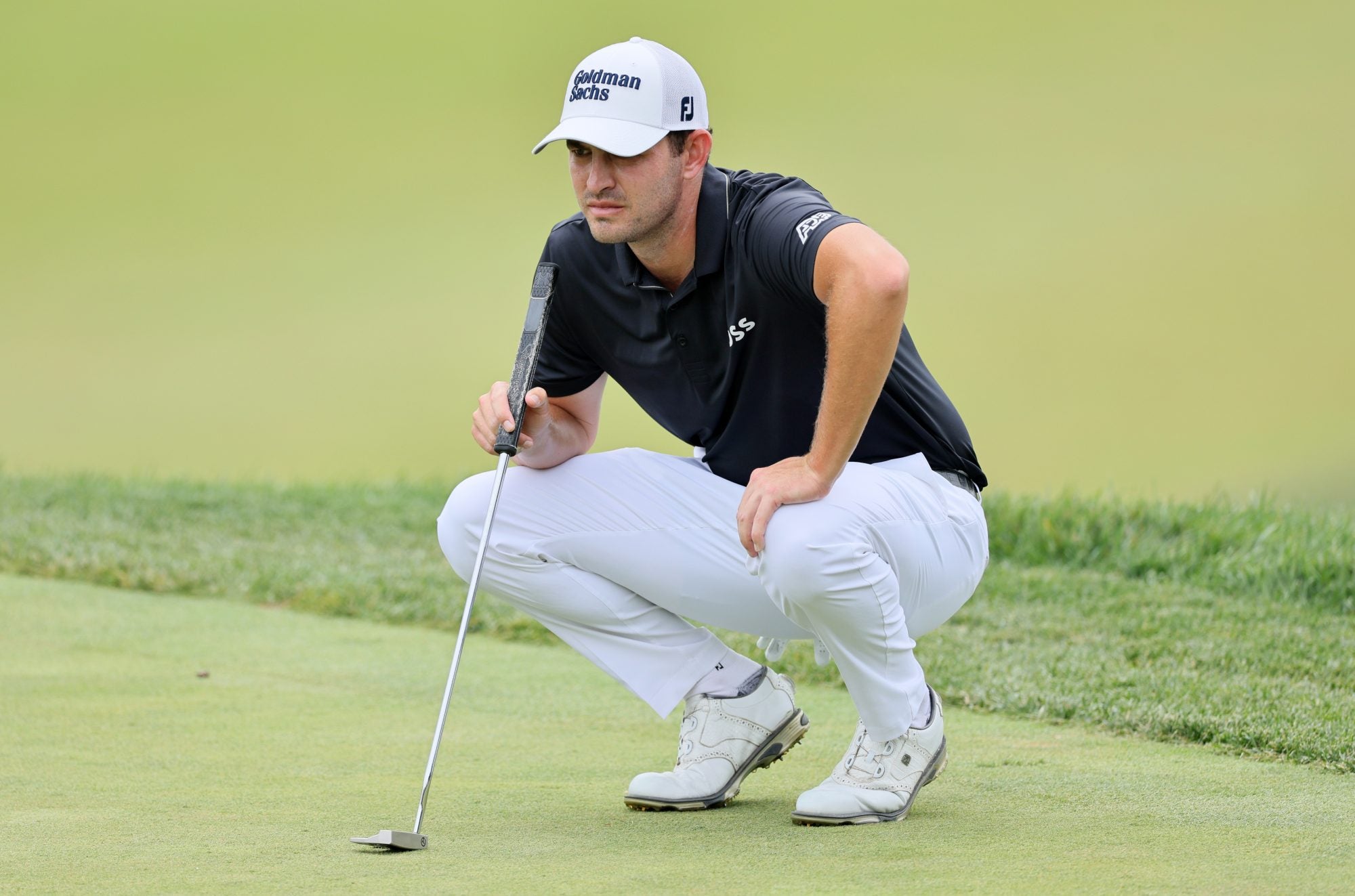 Get the Patrick Cantlay Putter Grip: Tips and Tricks