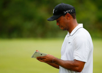 Whats Tiger Woods Lowest Score? You Wont Believe How Amazing It Is!