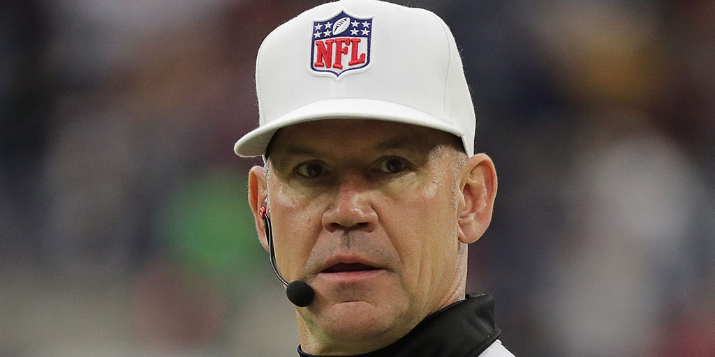 Unveiling Clete Blakeman: The NFL Referee You Need to Know