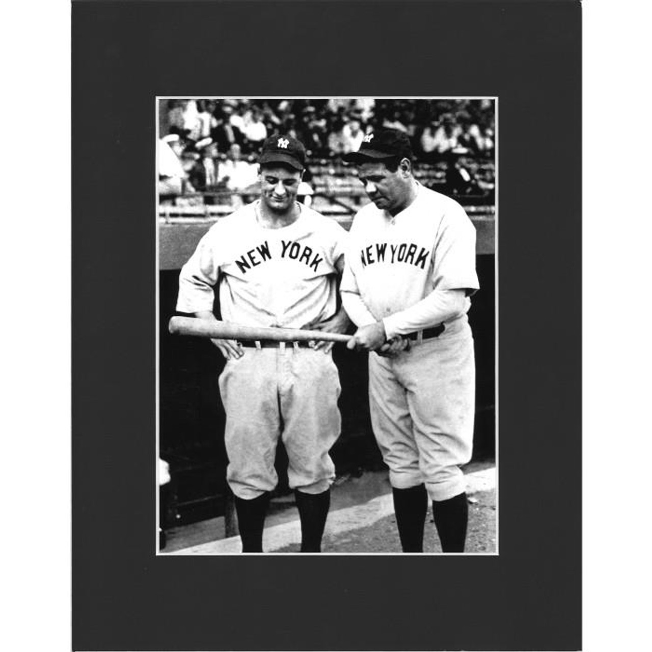 Amazing Lou Gehrig Babe Ruth Photo Reveals Their True Bond.