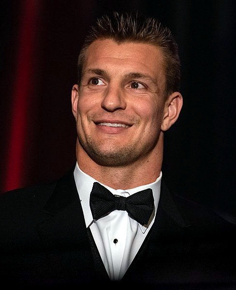 Gronk Height: How Tall is the Football Star Really?