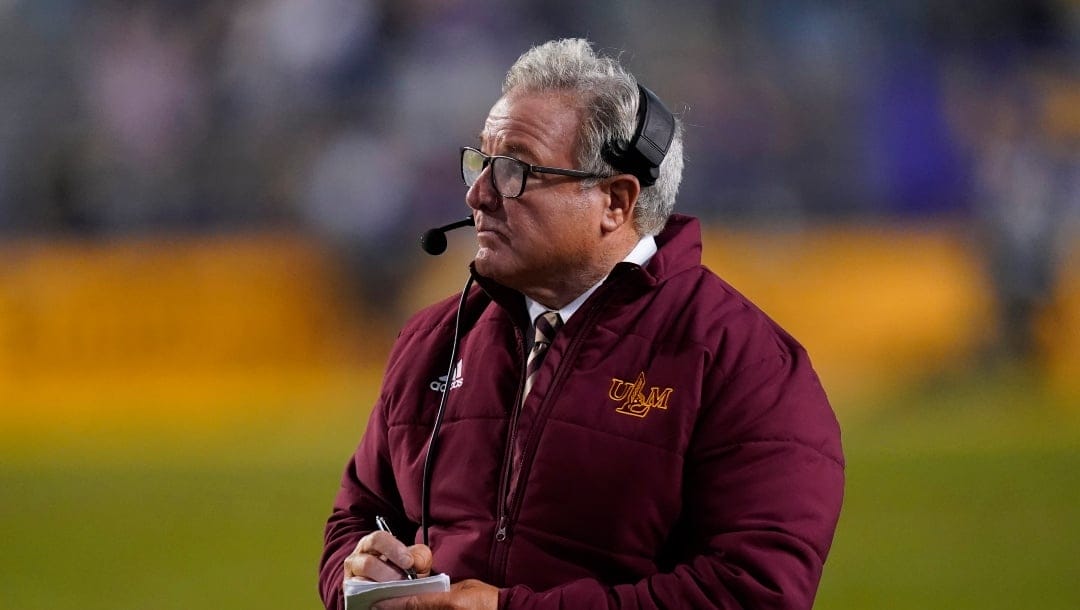 Want to Know How Old is Terry Bowden? We Have the Answer