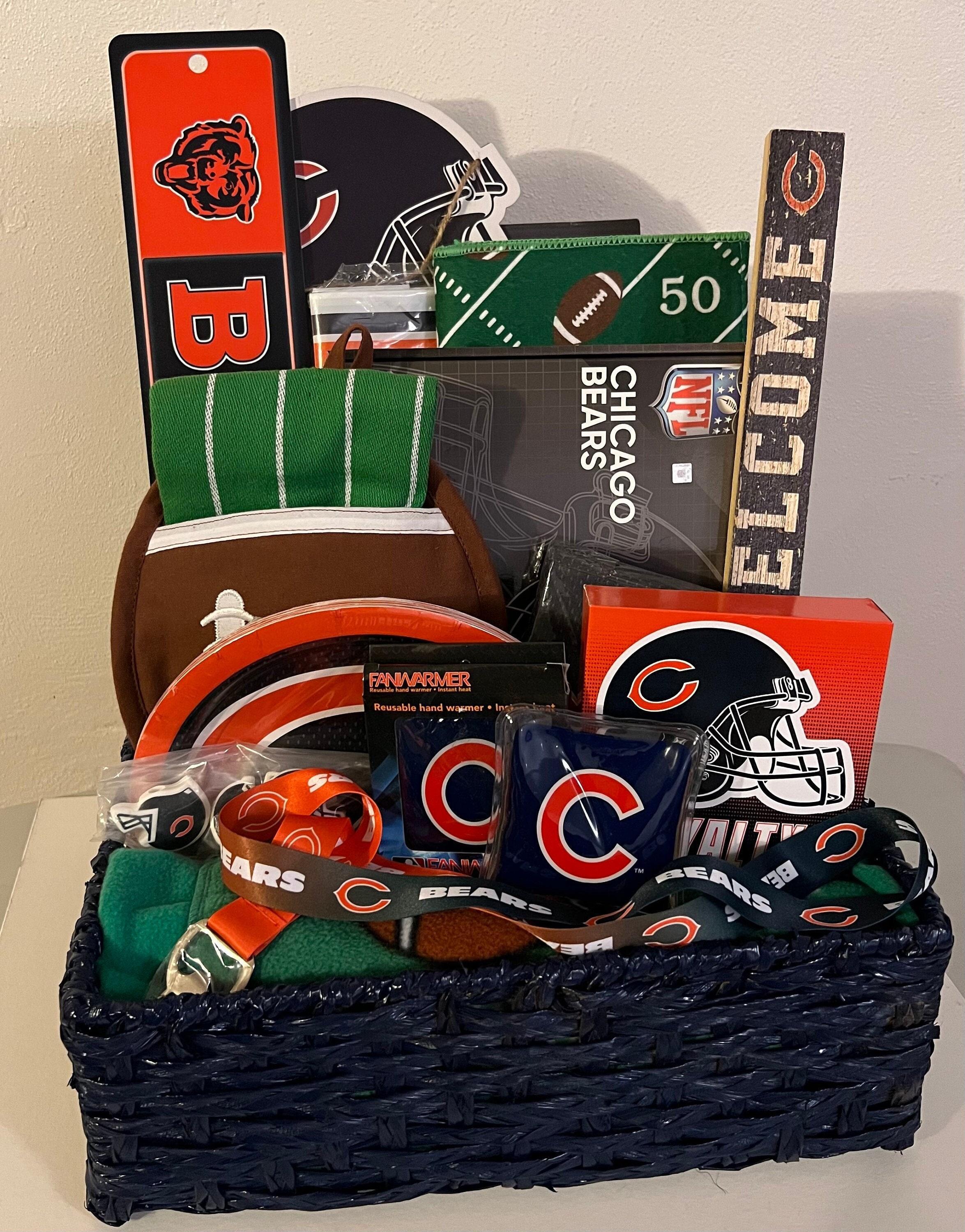 Chicago Bears Gift Bag Ideas: Find the Ultimate Fan Gift