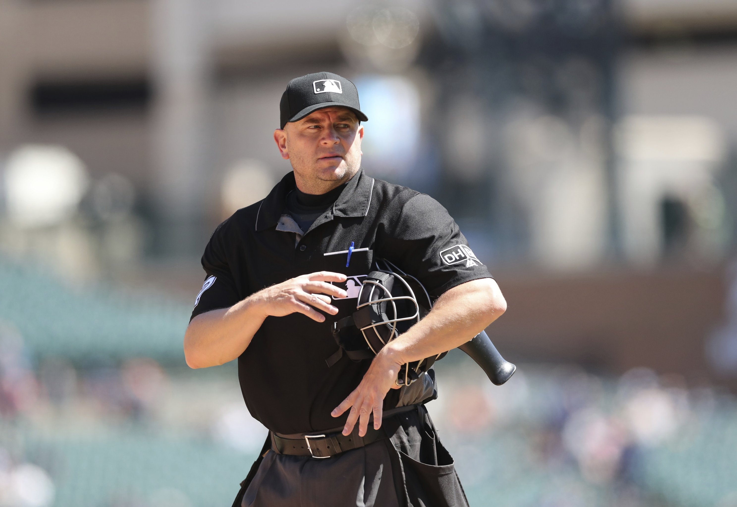 What is the average MLB umpire pay? Discover how much they earn