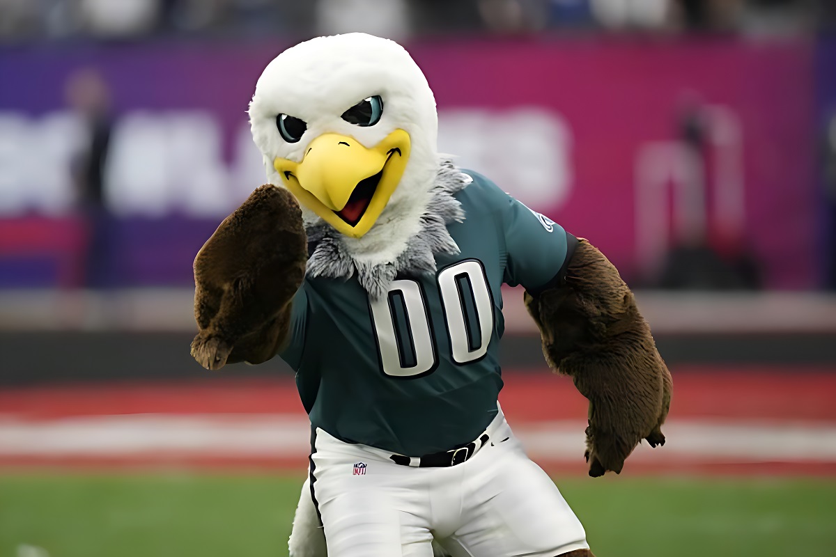 Philadelphia Eagles Mascot: The Story Behind the Famous Swoop!