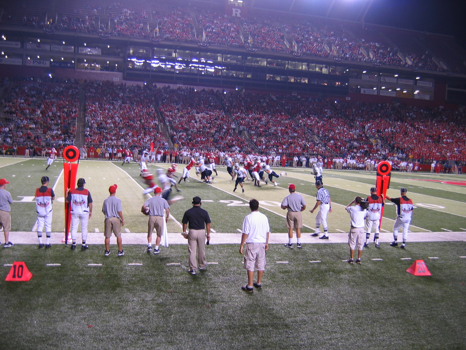 What is a Chain Crew in Football? Understanding Their Important Job!