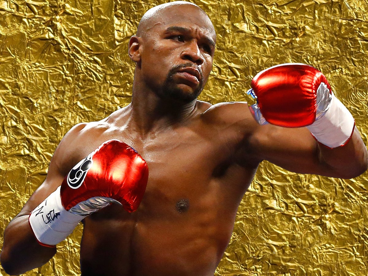 How tall is Floyd Mayweather? Learn all about his height and reach now!