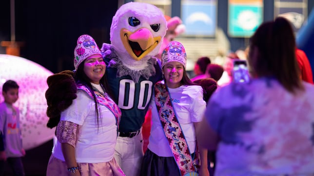 Philadelphia Eagles Mascot: The Story Behind the Famous Swoop!