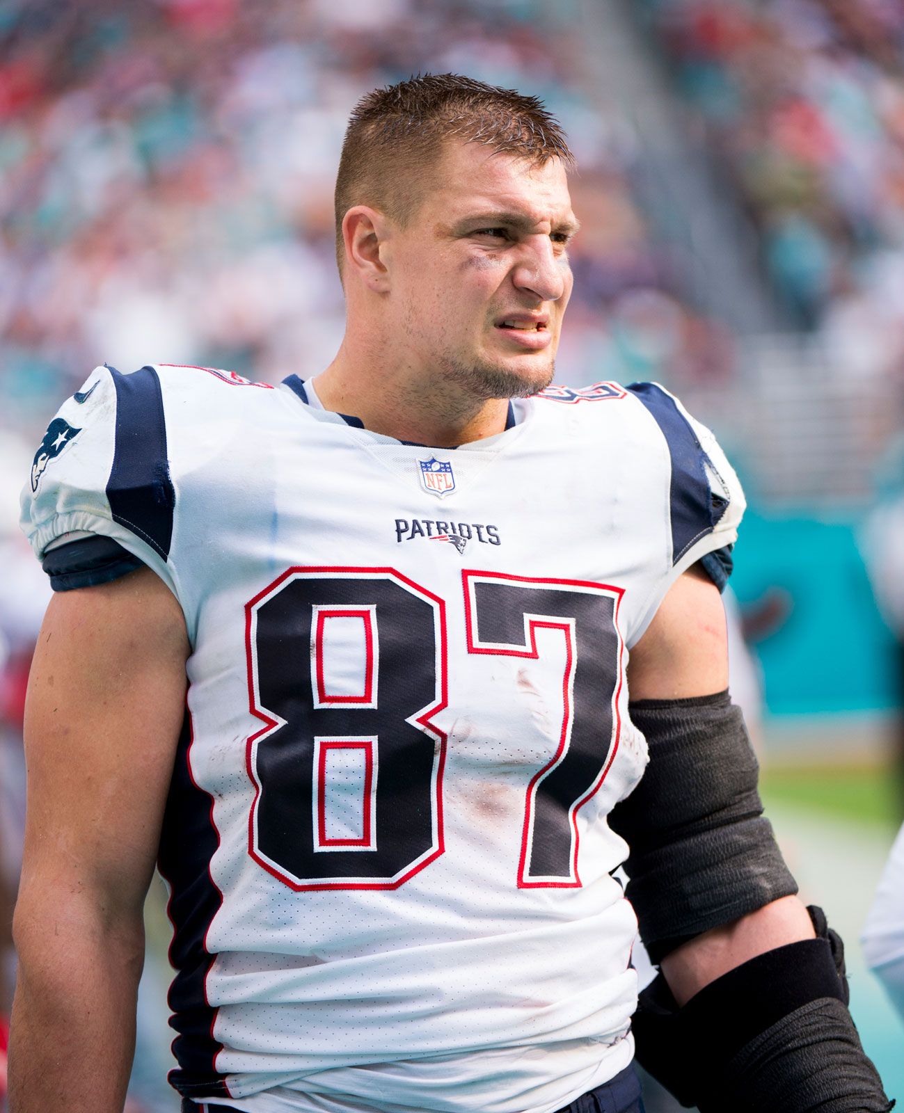 Rob Gronkowski Height and Weight: How Big Is Gronk Really?