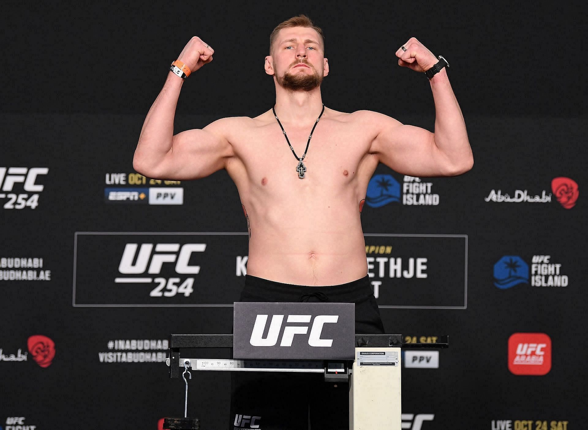 Alexander Volkov Net Worth Revealed:  Whats the Fighters Fortune in 2023?