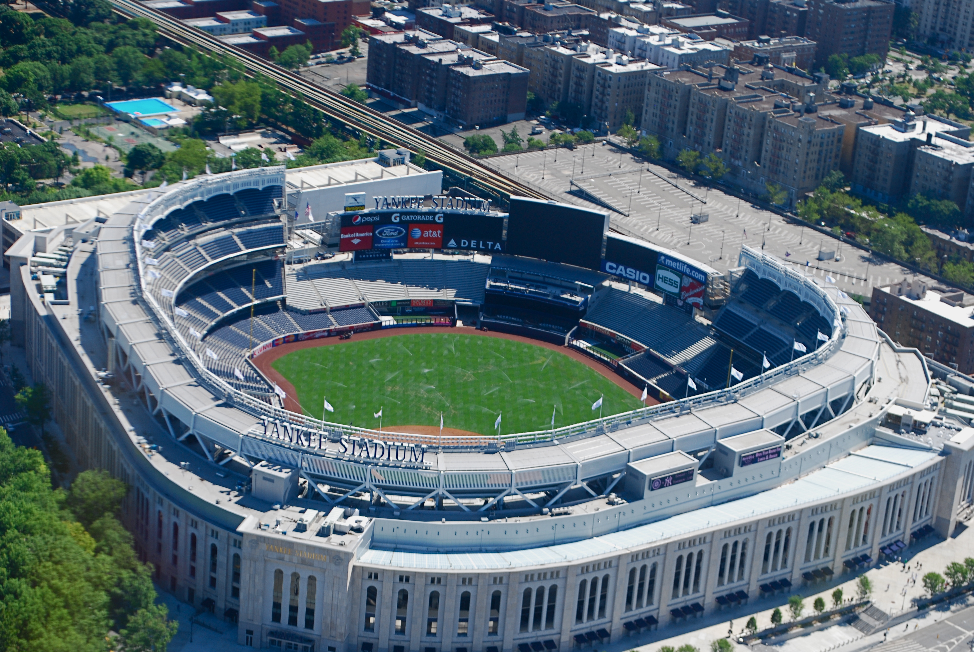 Whats the Maximum Capacity of New York Yankee Stadium? The Answer Might Surprise You!