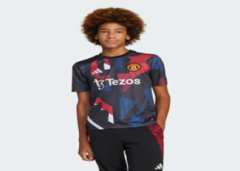 Looking for Man United 12 13 Kit? Find it here!