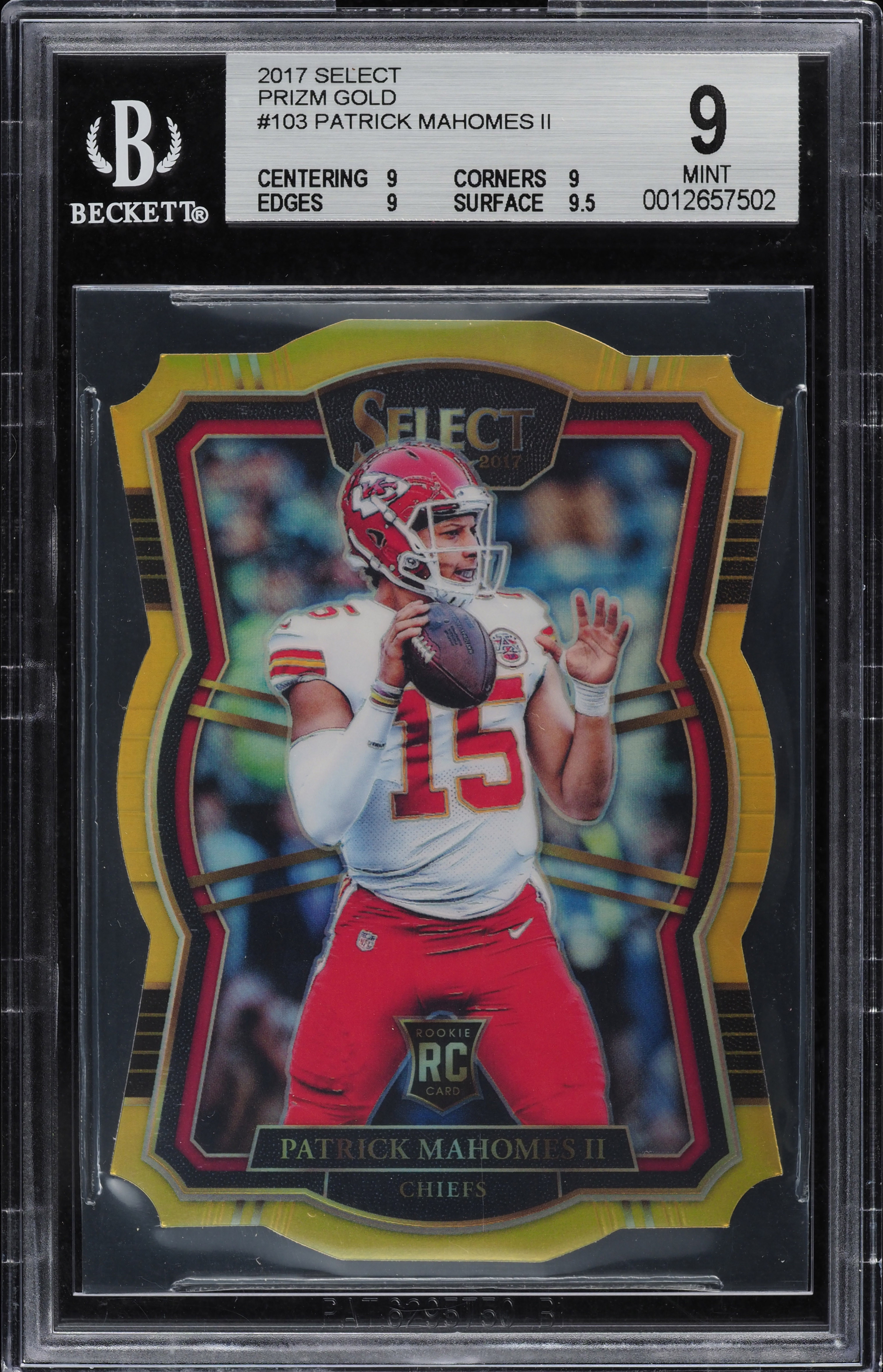 Patrick Mahomes Football Cards: Ultimate Collectors Tips.