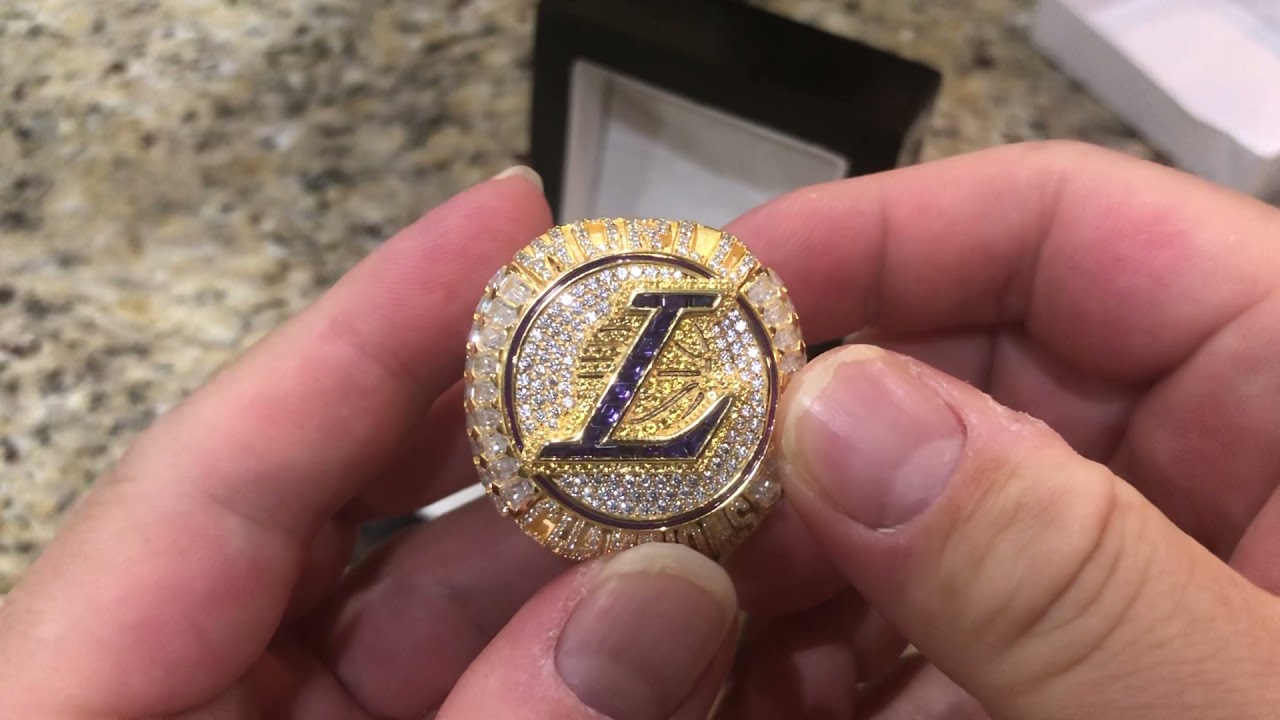 Own Lakers Replica Championship Rings, A Fans Ultimate Guide!