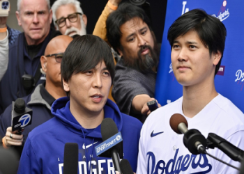 Does Shohei Ohtani speak English? Plus, how he communicates with the team.